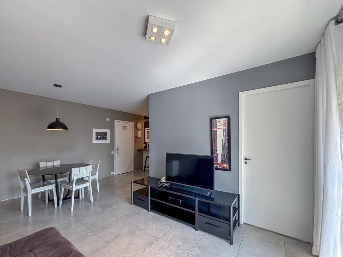 Flat Classic Charm - No Coracao Do Itaim Bibi Apartment